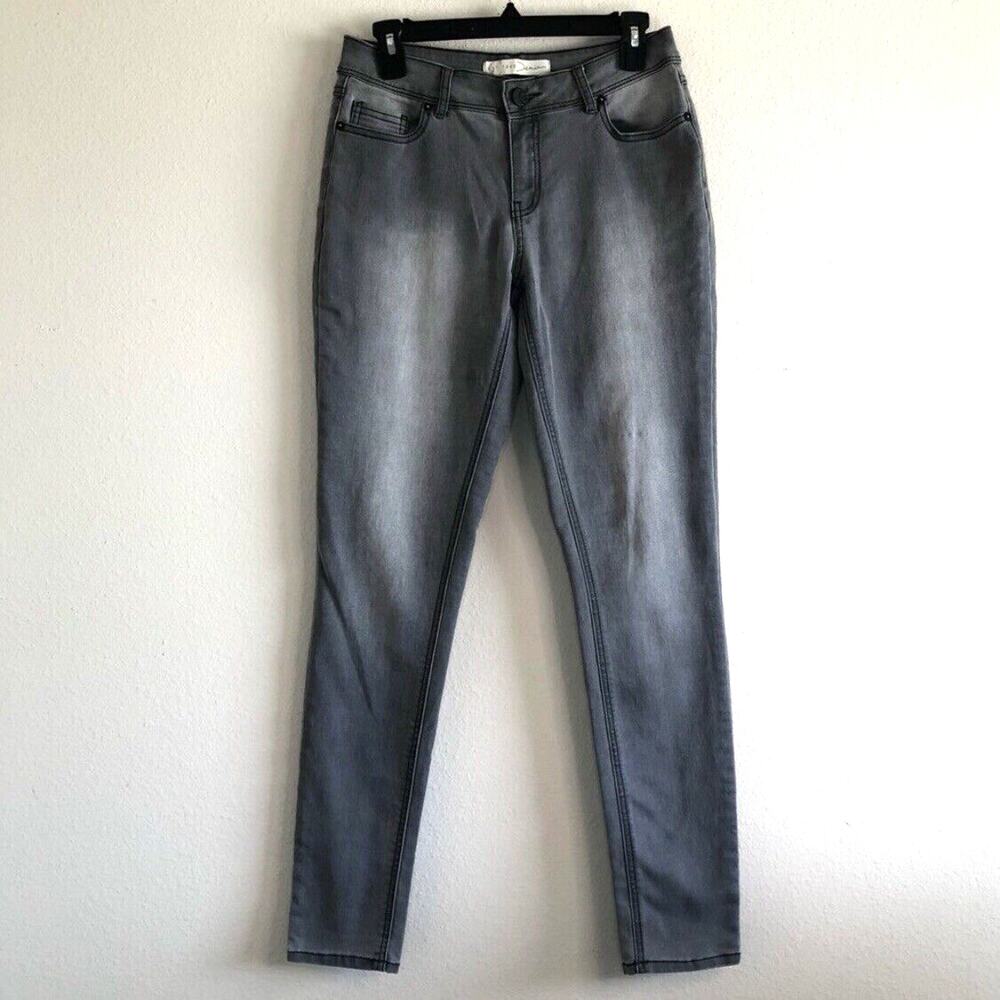 Cato Denim Size 4 Grey Skinny Jeans Skater Casual Zip Closure Pockets Comfort